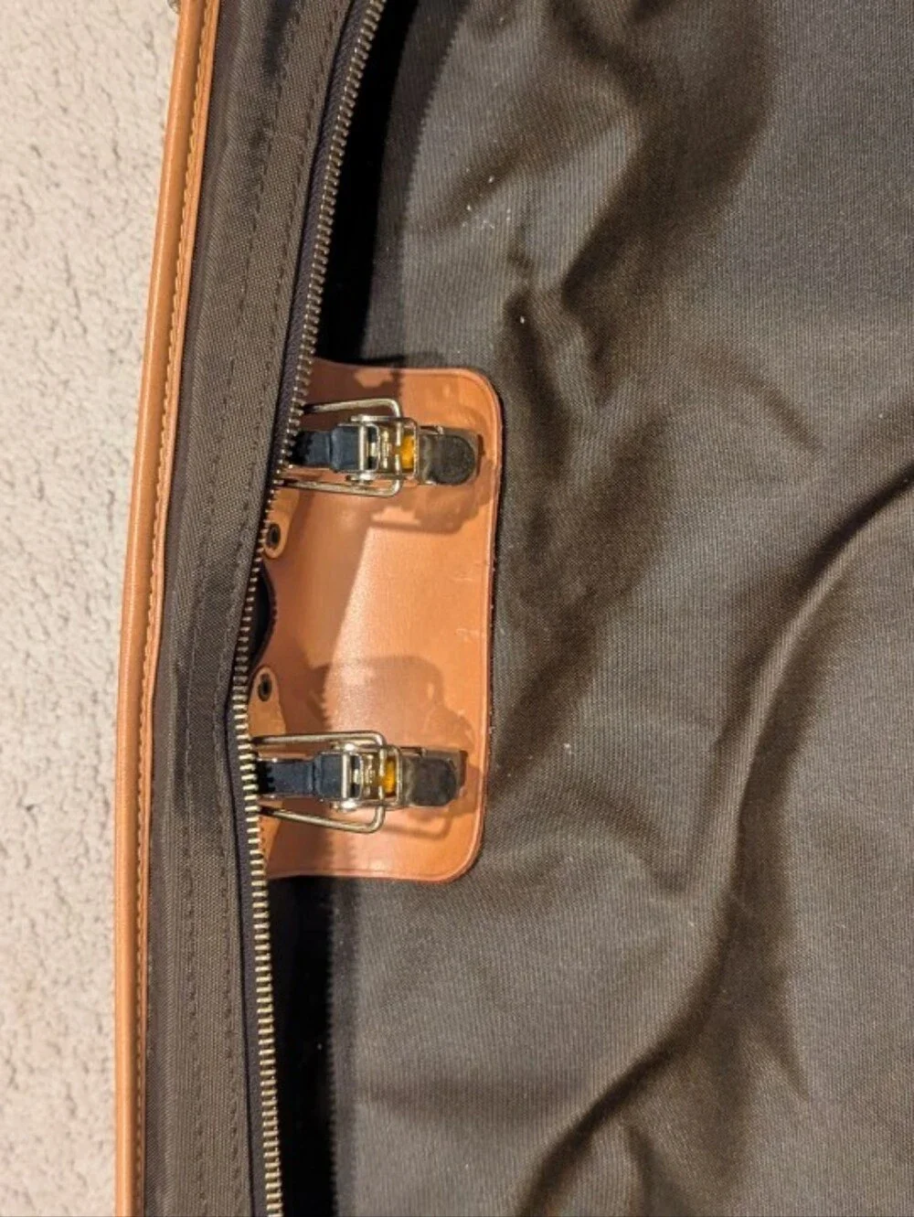 L Vuitton Double Garment Bag